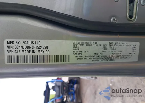 2023 Jeep Compass Trailhawk 4X4 from USA, damaged, VIN 3C4NJDDN8PT524820